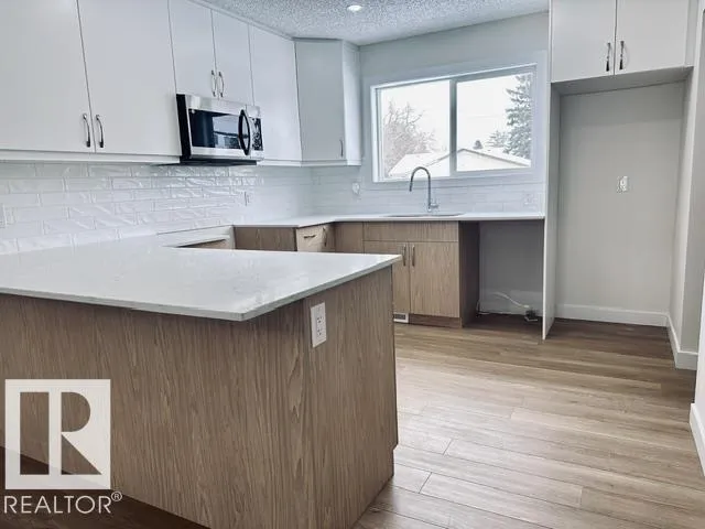 4843 115 AV NW, Edmonton, Alberta T5W0W3