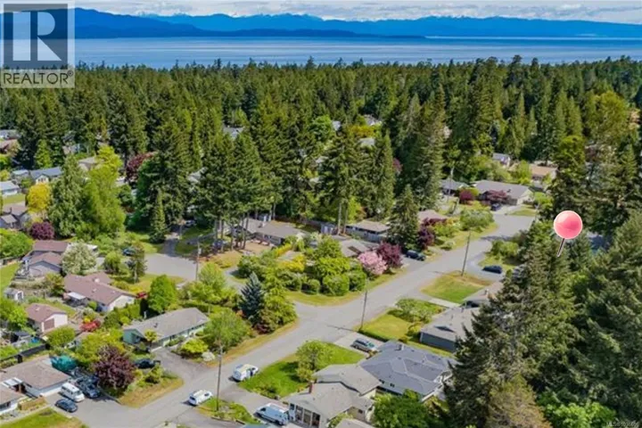 600 Sumac Dr, Qualicum Beach, British Columbia V9K1A8