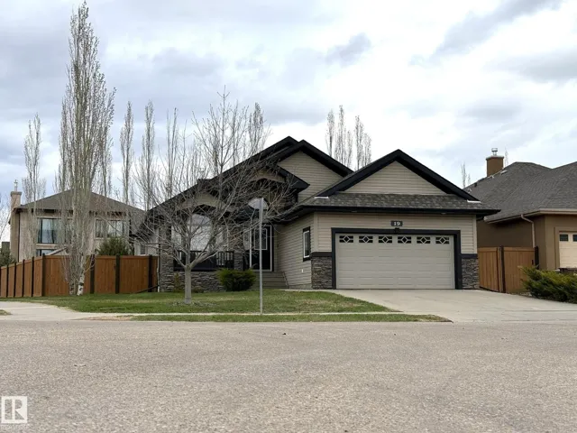 19 NEWTON PL, St. Albert, Alberta T8N3V8