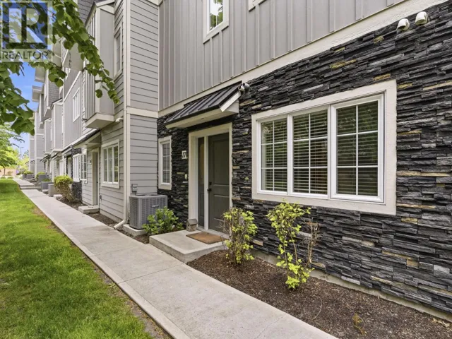 644 Lequime Road Unit# 17, Kelowna, British Columbia V1W1A4