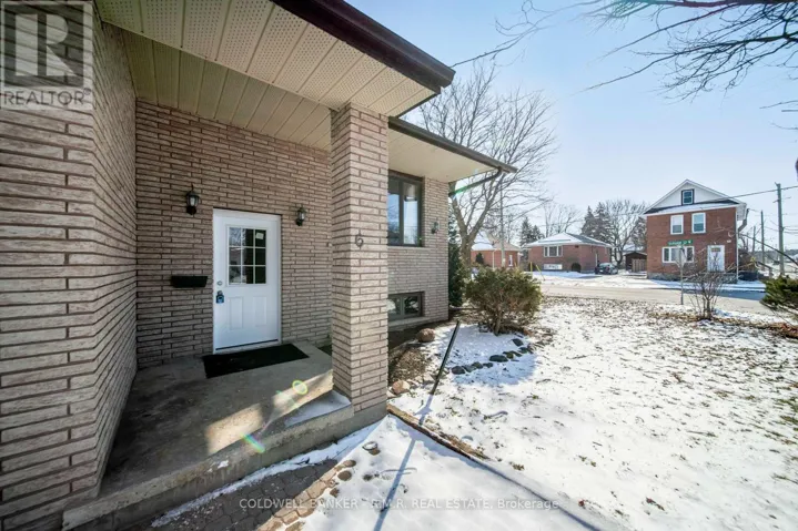 60 ALBERT STREET S, Kawartha Lakes (Lindsay), Ontario K9V3H1