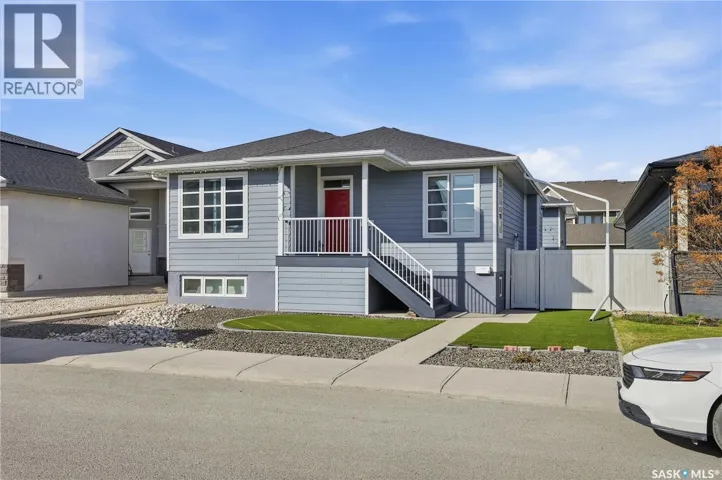 4202 Green Olive WAY E, Regina, Saskatchewan S4V1P8