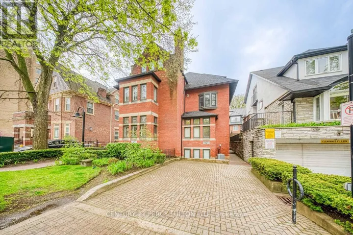 TH 15 - 228 ST. GEORGE STREET, Toronto (Annex), Ontario M5R2N5