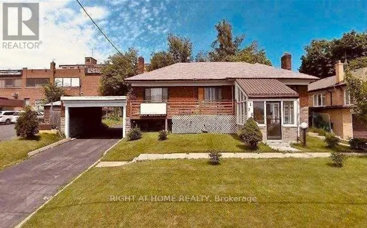1785 VICTORIA PK AVENUE, Toronto (Wexford-Maryvale), Ontario M1R2T1
