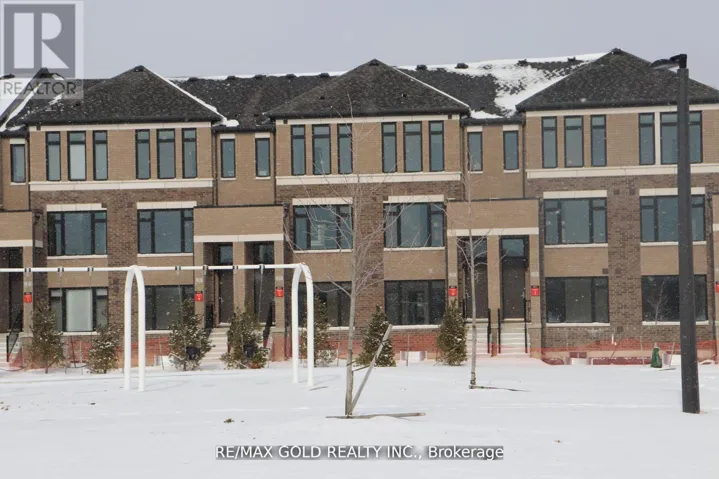 29 CHERRY HILL LANE, Barrie (Painswick South), Ontario L9J0M7