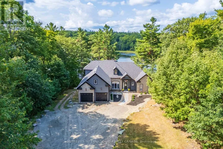 49 ESTATES DRIVE, Muskoka Lakes (Medora), Ontario P0B1J0