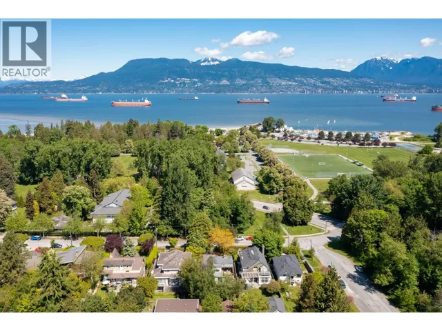 4316 W 2ND AVENUE, Vancouver, British Columbia V6R1K3