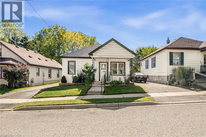 236 GROVE Street, Simcoe, Ontario N3Y1K9