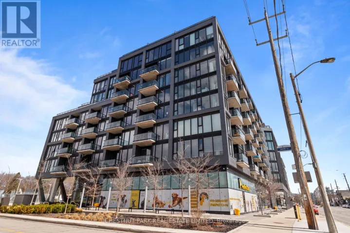 813 - 7 SMITH CRESCENT, Toronto (Stonegate-Queensway), Ontario M8Z0G3