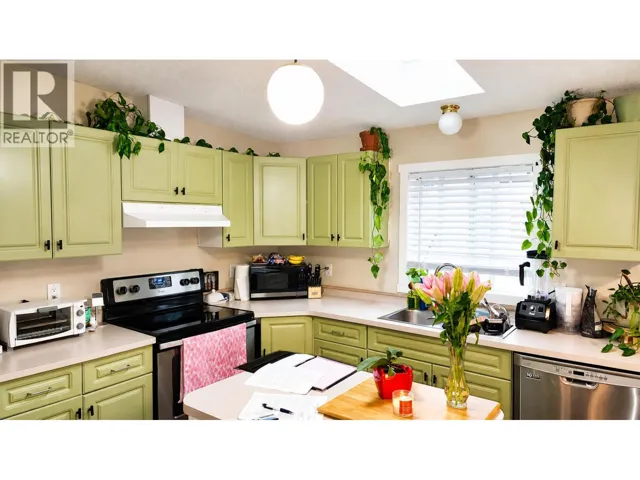 9020 Jim Bailey Road Unit# 79, Kelowna, British Columbia V4V1E5