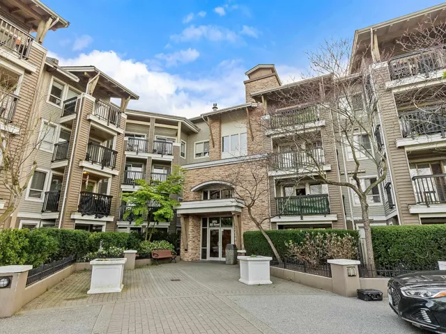 322 8915 202 STREET, Langley, British Columbia V1M0B5