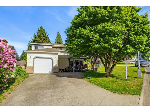 7800 DEERFIELD STREET, Mission, British Columbia V2V5X3