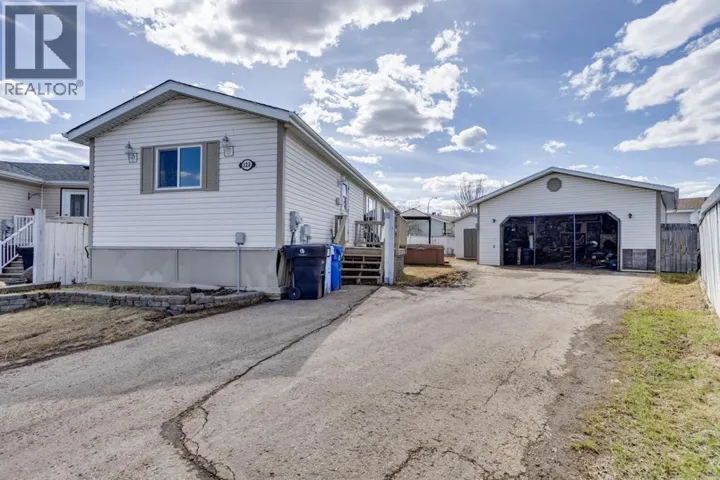123 Hunter Place, Fort McMurray, Alberta T9K2K6