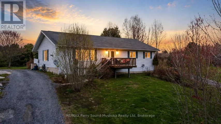 54 PINERIDGE ROAD, McDougall, Ontario P2A2W9