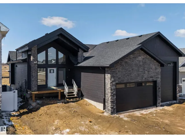 213 DEER PARK BV, Spruce Grove, Alberta T7X0X1