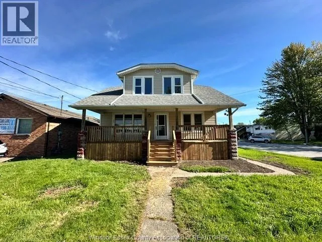 557 ST CHARLES STREET, Belle River, Ontario N8L0P8
