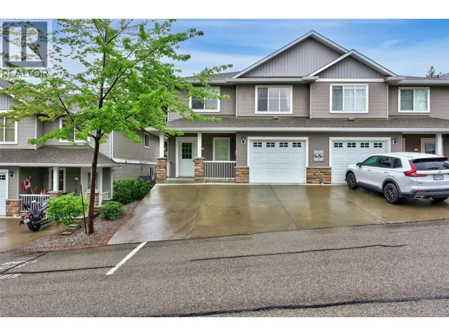 1855 Hillside Drive Unit# 32, Kamloops, British Columbia V2E0A2