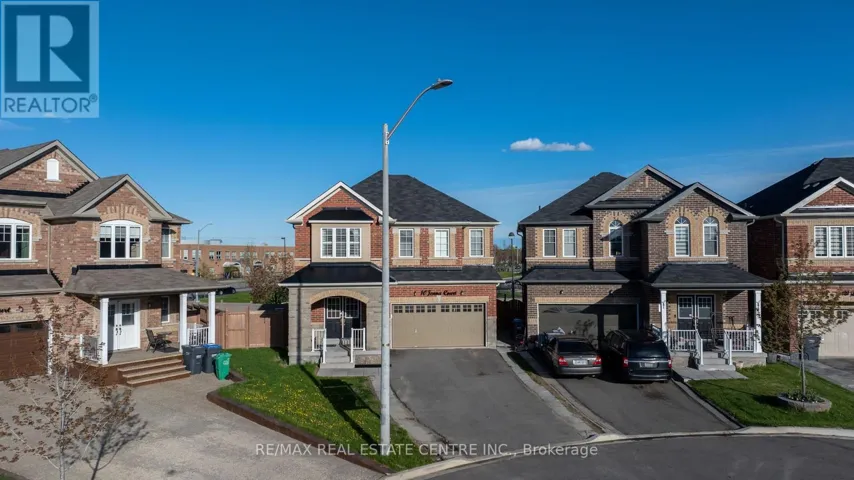 10 JENNA COURT, Brampton (Sandringham-Wellington), Ontario L6R3P5