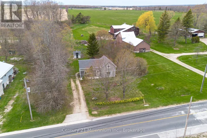 124 MAIN STREET, Northern Bruce Peninsula, Ontario N0H1W0