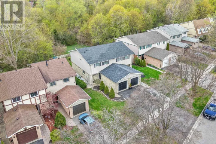 504 CAMELOT DRIVE, Oshawa (Eastdale), Ontario L1K1K2