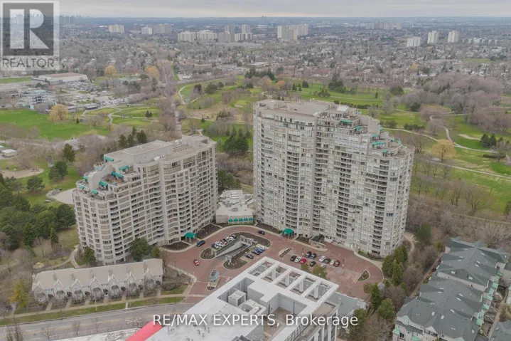 527 - 138 BONIS AVENUE, Toronto (Tam O'Shanter-Sullivan), Ontario M1T3V9