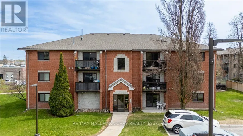 C2 - 183 EDGEHILL DRIVE, Barrie (Letitia Heights), Ontario L4N1L9