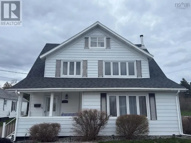 143 Lake Road, Glace Bay, Nova Scotia B1A2G8