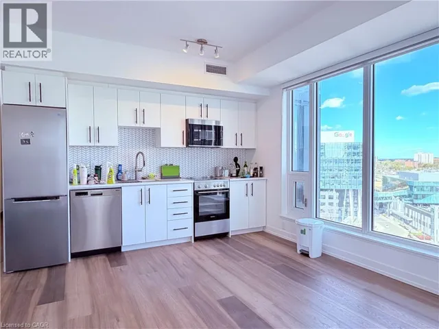 5 WELLINGTON Street S Unit# 1102, Kitchener, Ontario N2G0E3