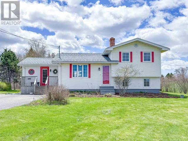 330 Rte 17, Lower Montague, Prince Edward Island C0A1R0
