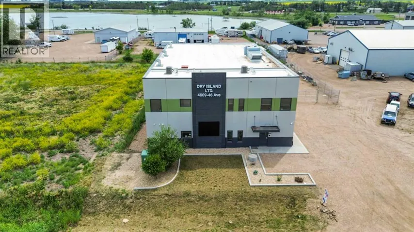 4609 46 Avenue, Stettler, Alberta T0C2L0