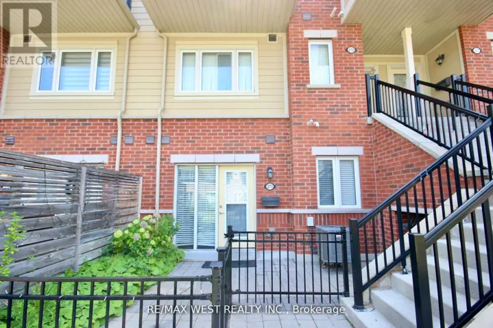 273 - 250 SUNNY MEADOW BOULEVARD, Brampton (Sandringham-Wellington), Ontario L6R3Y6