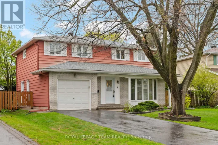 7 CENTREPARK DRIVE, Ottawa, Ontario K1B3C2