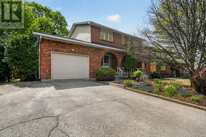 20 PALSEN STREET, Ottawa, Ontario K2G2W1