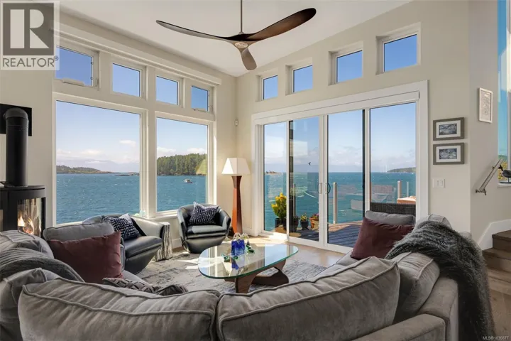 825 Sunset Pt, Sooke, British Columbia V9Z1N6