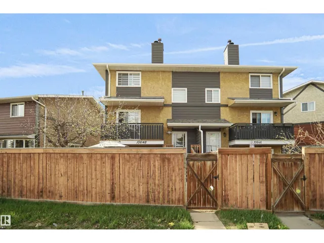 10648 158 AV NW, Edmonton, Alberta T5X4H5