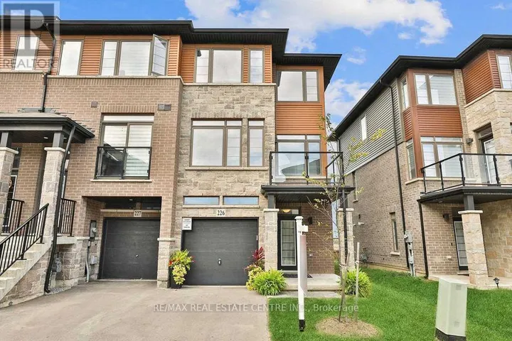 226 - 30 TIMES SQUARE BOULEVARD, Hamilton (Stoney Creek), Ontario L8J0L6