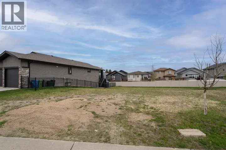 6 Tyrrell Place, Red Deer, Alberta T4P0T8