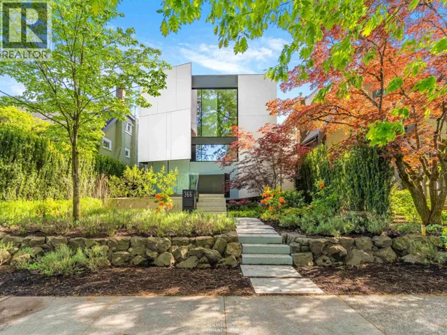 366 W 22ND AVENUE, Vancouver, British Columbia V5Y2G4