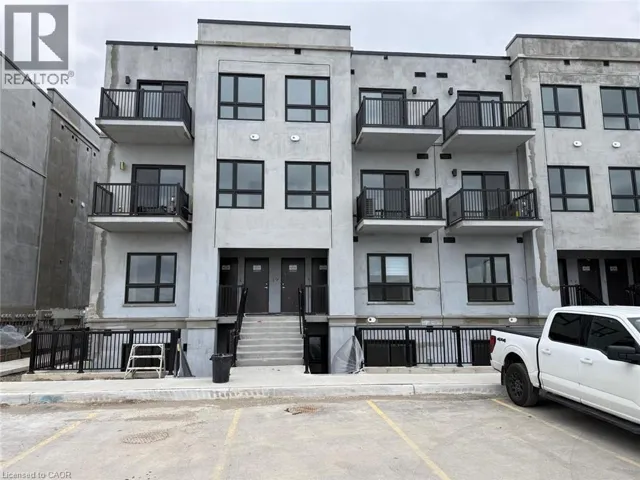 25 PALACE Street Unit# Q2, Kitchener, Ontario N2E0L2