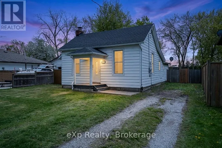 867 DEVINE STREET, Sarnia, Ontario N7T1X3