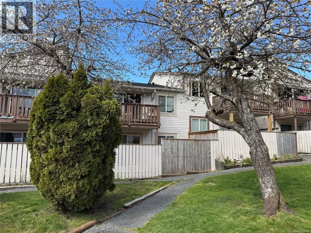 5 7077 Highland Dr, Port Hardy, British Columbia V0N2P0