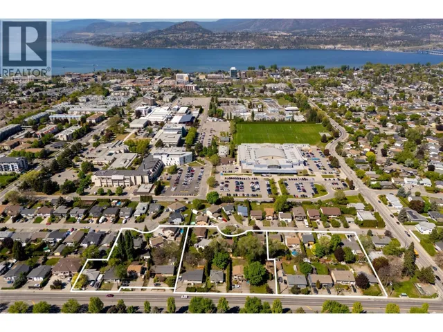 2930 GORDON Drive, Kelowna, British Columbia V1W3R3
