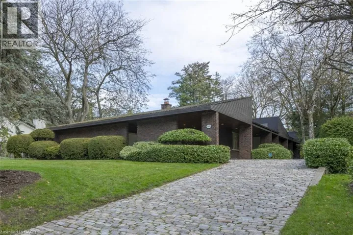1168 CAREY Road, Oakville, Ontario L6J2E4