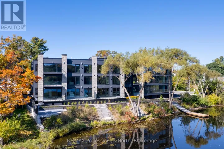 105 - 32 BRUNEL ROAD, Huntsville (Chaffey), Ontario P1H1P5