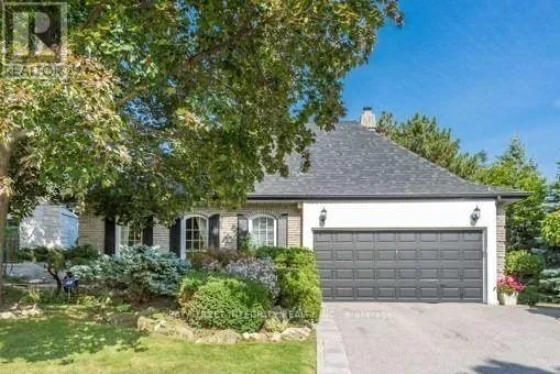 46 CARAVAN DRIVE, Toronto (Banbury-Don Mills), Ontario M3B1N3