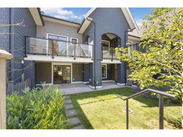 73 15677 28 AVENUE, Surrey, British Columbia V3Z0E5