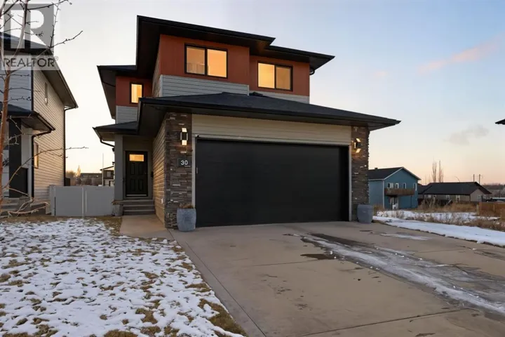 30 Palmer Circle, Blackfalds, Alberta T4M0N7