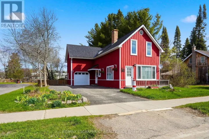 181 DILL STREET, Bracebridge (Macaulay), Ontario P1L1E6