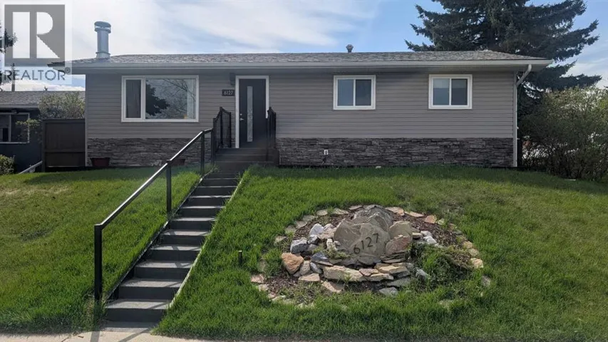 6127 4 Street NE, Calgary, Alberta T2K1K4