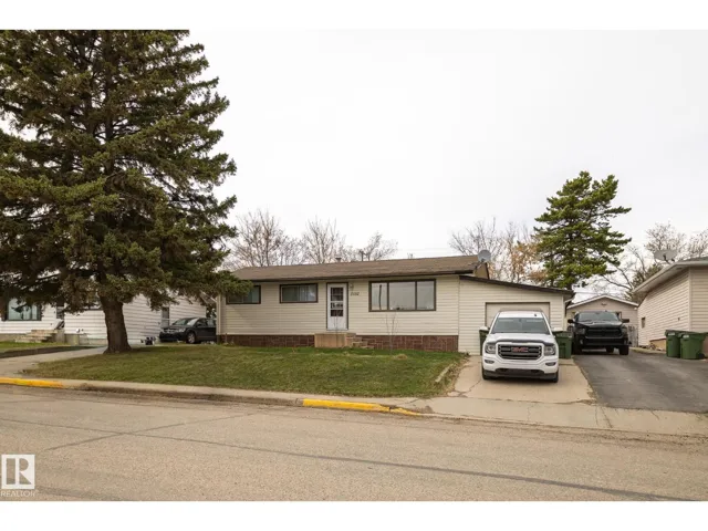5132 49 AV, Onoway, Alberta T0E1V0